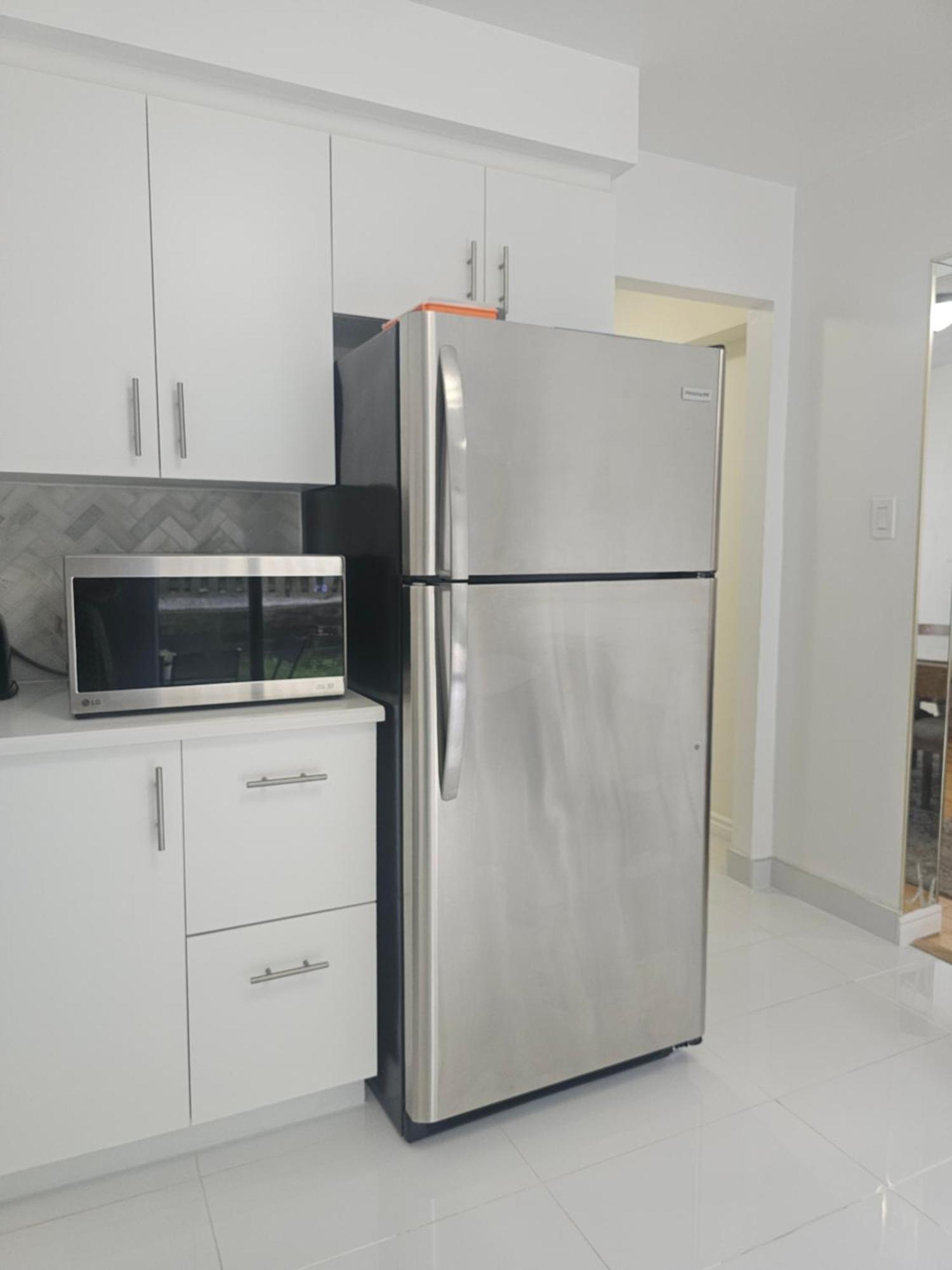 Modern Bright Cozy 3Bed 3Bath Vacation House In Ajax, Greater Toronto Area Gta, On, Canada Exterior foto
